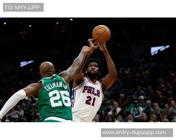 恩比德表现低迷显谨慎赛场上小心翼翼避免再次受伤 恩比德表现低迷显谨慎赛场上小心翼翼避免再次受伤